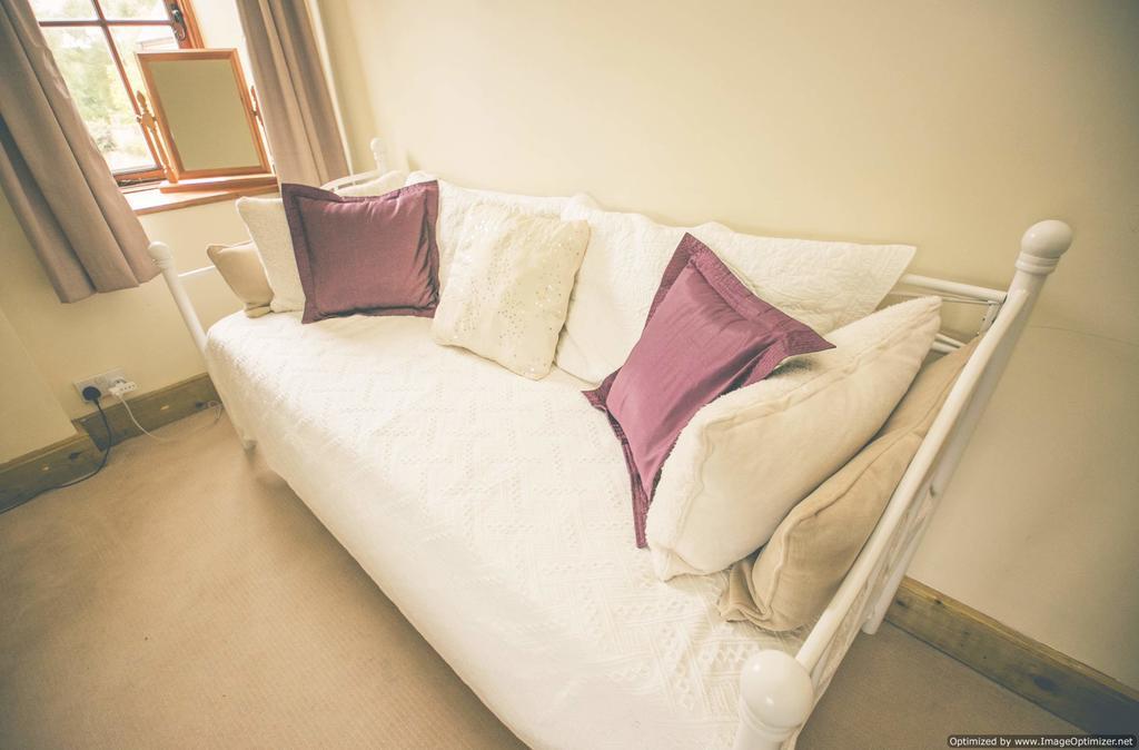 Weycroft Mill House Bed And Breakfast Axminster Værelse billede