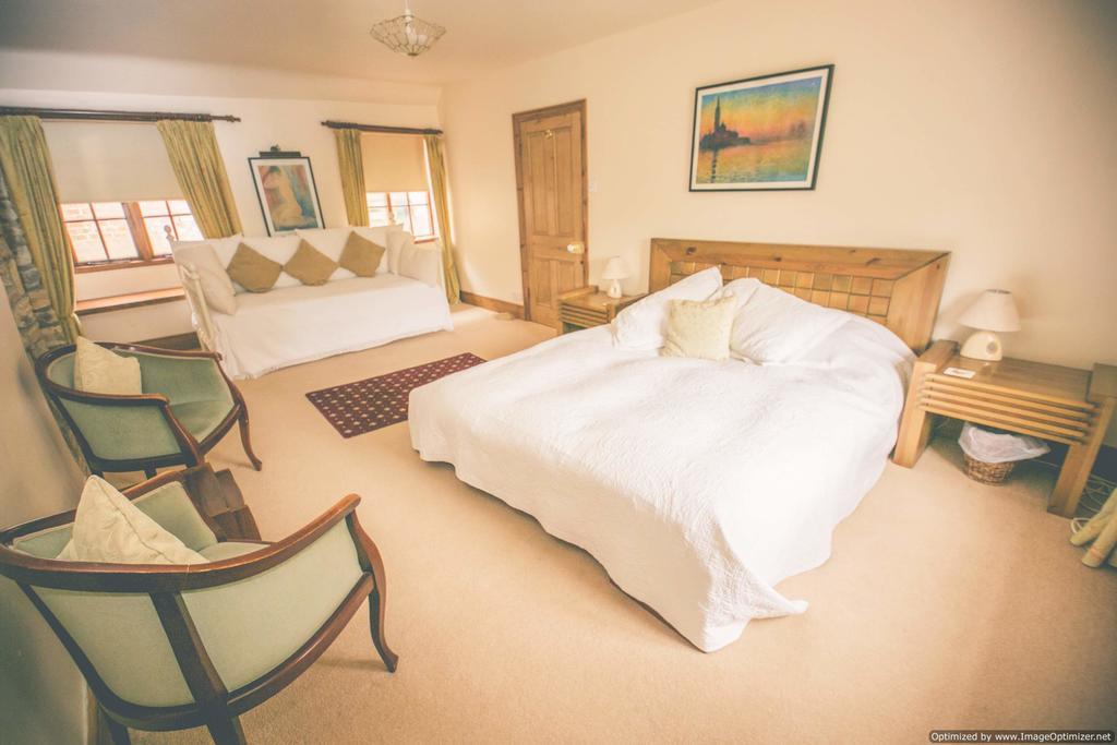 Weycroft Mill House Bed And Breakfast Axminster Værelse billede